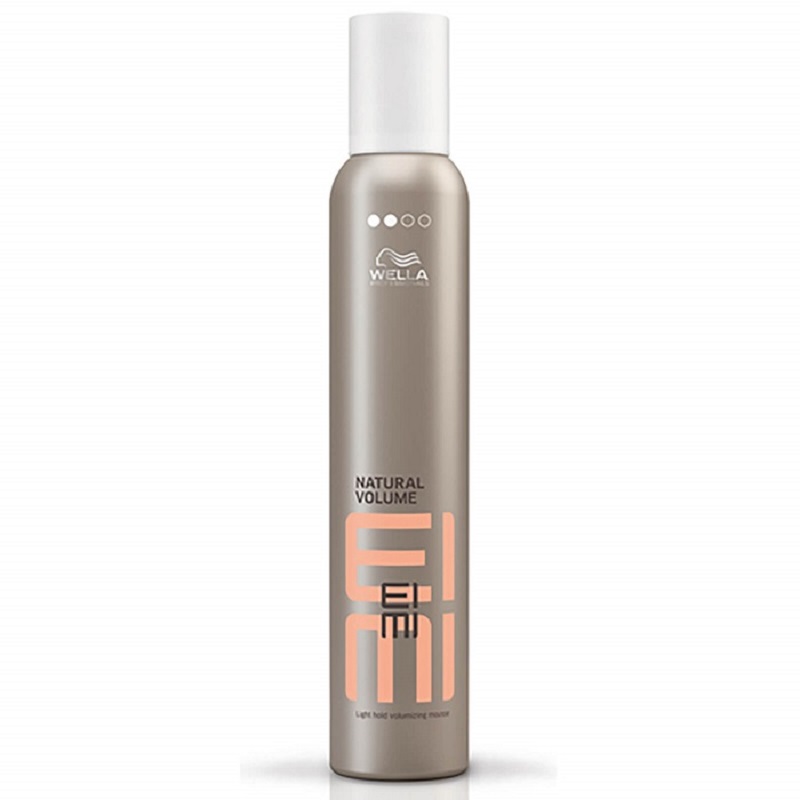 Spuma pentru volum cu fixare flexibila Eimi Natural Volume, 500 ml, Wella Professionals